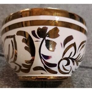 Small Wade China Handpainted Bowl 2"‎ X 2.75". Made In England